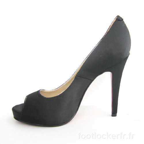 sandales christian louboutin cheap vendange prix chaussure christian louboutin nouveaustyle